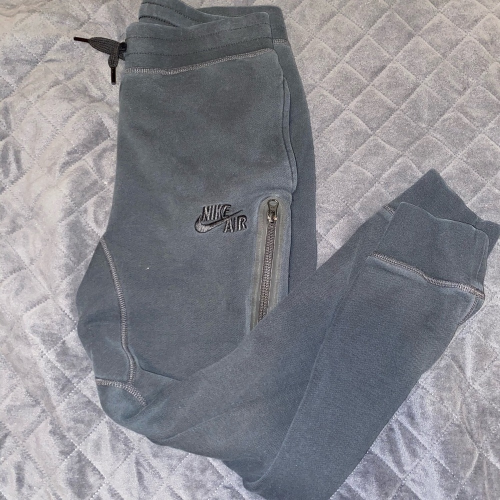 Nike joggers